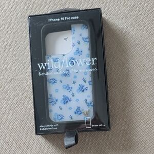 Wildflower Limited Edition iPhone 14 Pro Case - Light Blue & White Floral